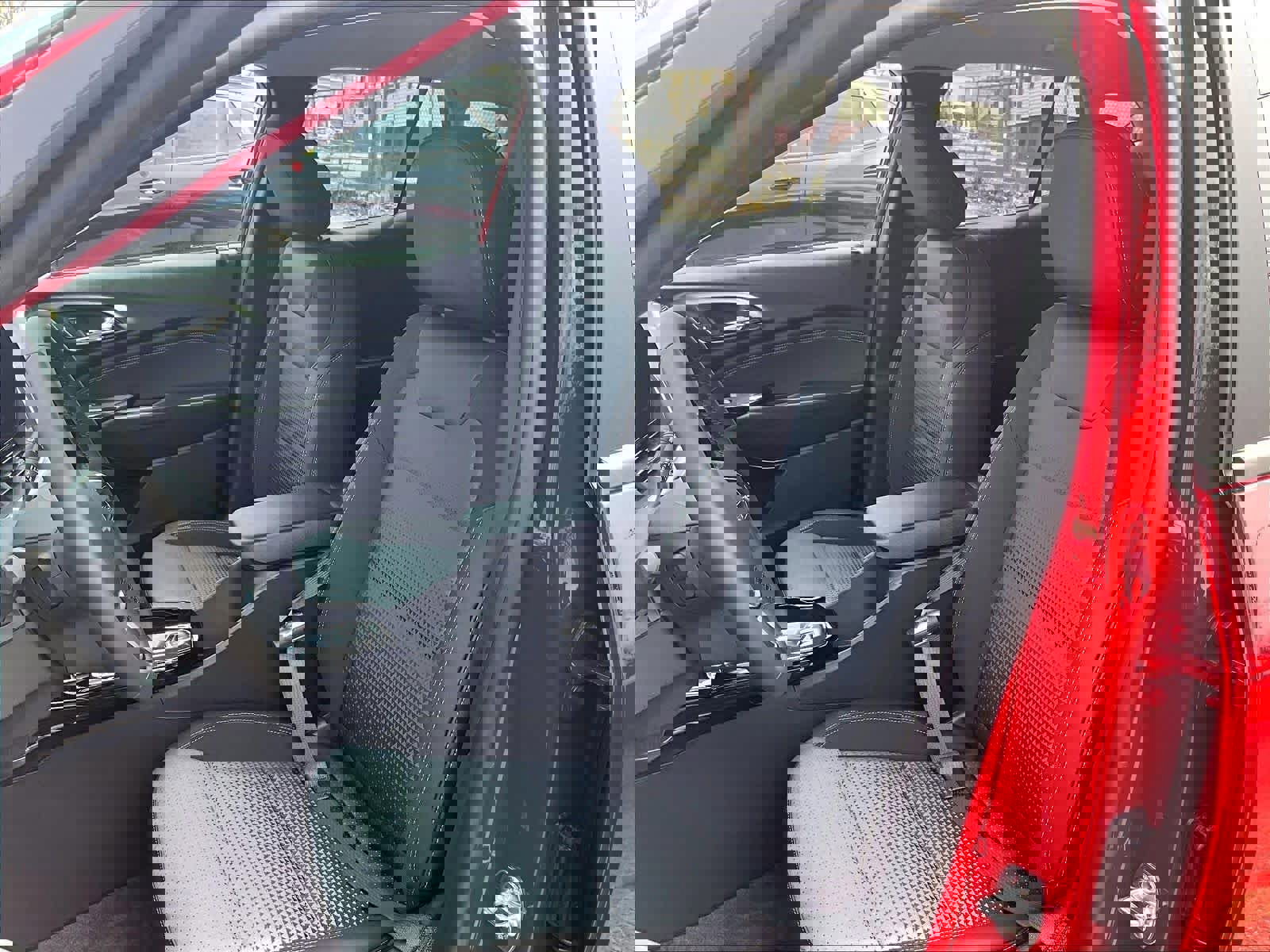 New 2026 Chevrolet Trax LT w/ Driver Confidence Package FWD image 11