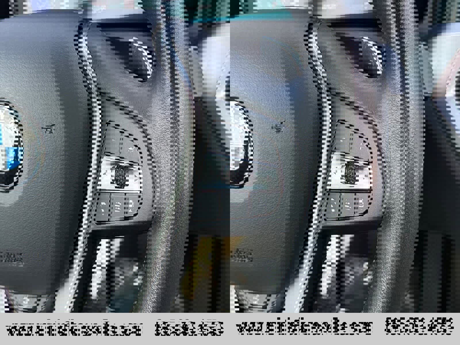 Used 2023 BMW 430i xDrive Coupe w/ Premium Package image 25