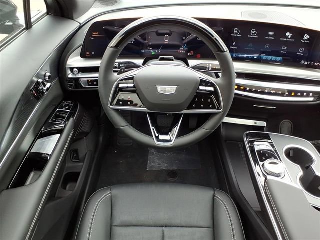 New 2026 Cadillac Lyriq Sport w/ LPO, Floor Liner Package AWD/4WD image 16