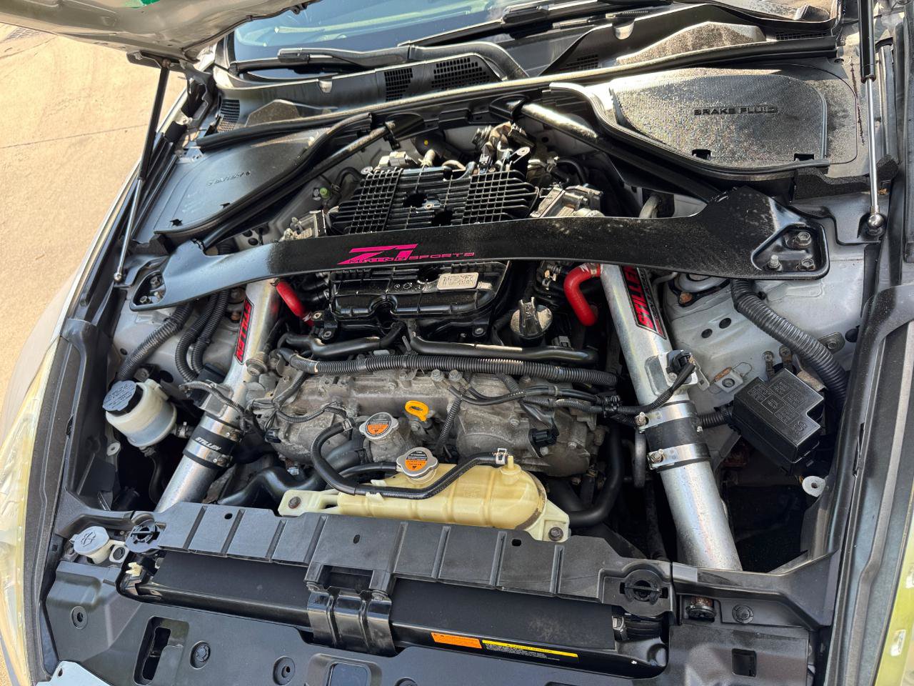 Used 2014 Nissan 370Z Coupe w/ Sport Package RWD image 8