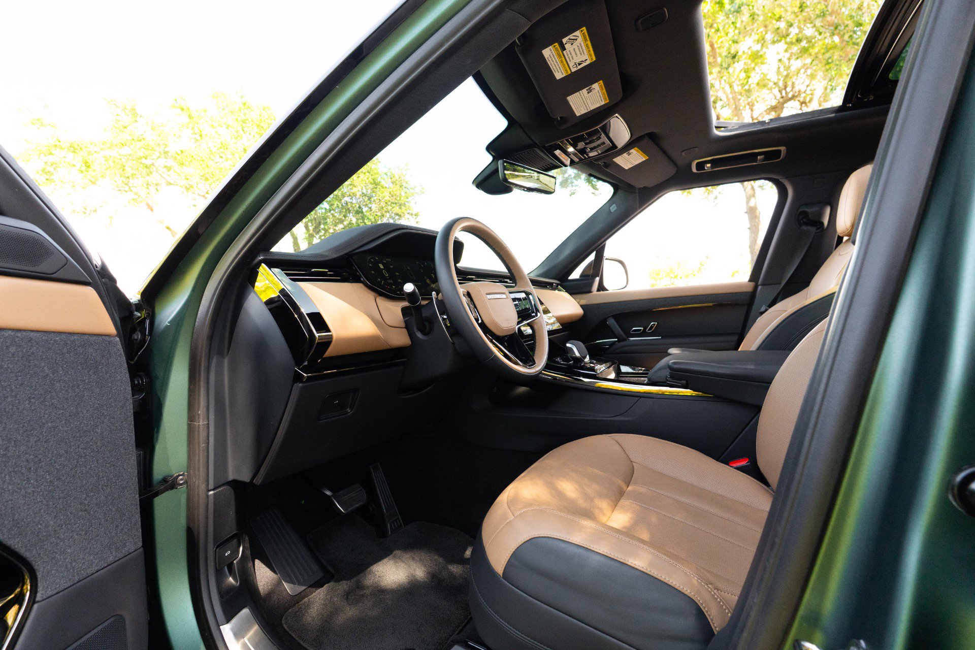 Used 2025 Land Rover Range Rover Sport Dynamic SE AWD/4WD image 67