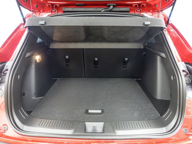 New 2026 Chevrolet Trax RS w/ Sunroof Package FWD image 8