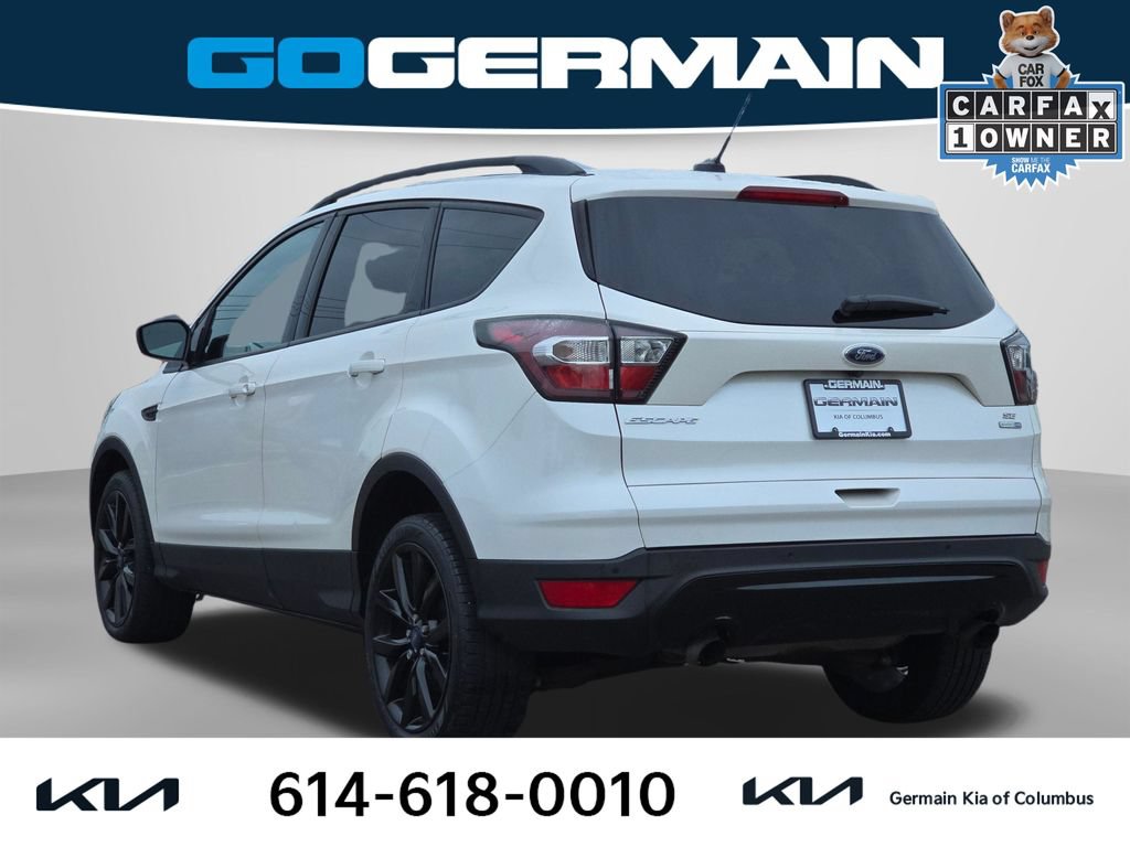 Used 2017 Ford Escape SE w/ Equipment Group 201A AWD/4WD image 10
