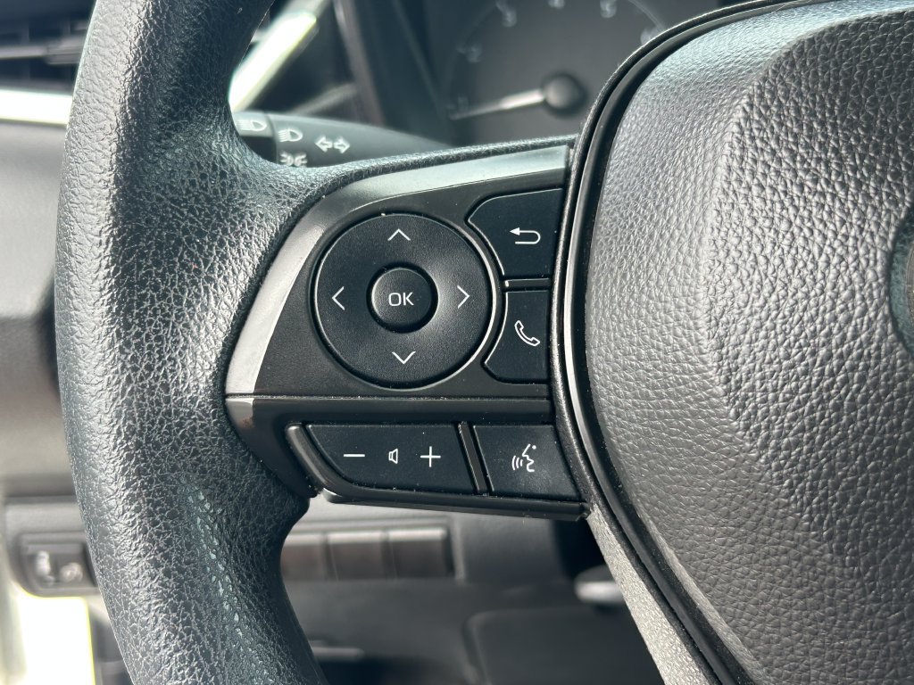 Used 2024 Toyota Corolla LE FWD image 18