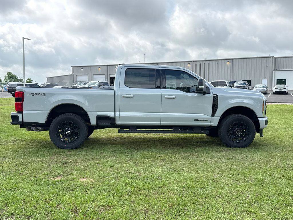 New 2026 Ford F250 XLT w/ XLT Premium Package AWD/4WD image 10