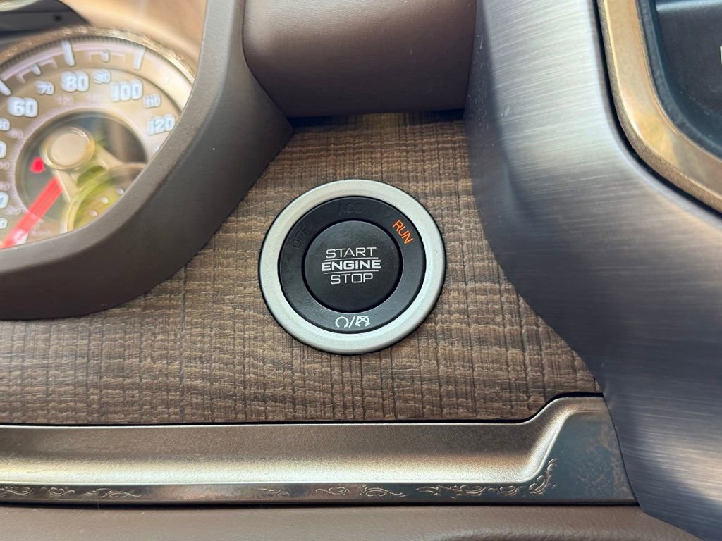 Certified 2019 RAM 1500 Limited RWD image 30