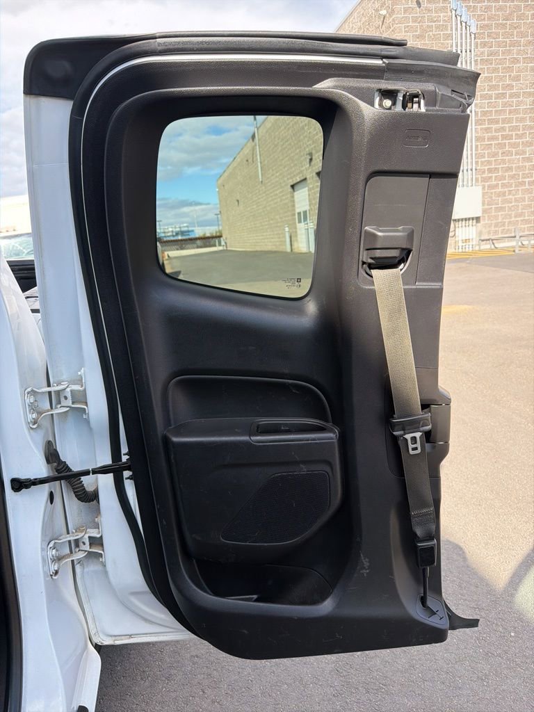 Used 2018 Chevrolet Colorado W/T image 28