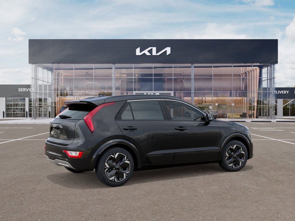 New 2025 Kia Niro Wind w/ Wind Preserve Package image 5