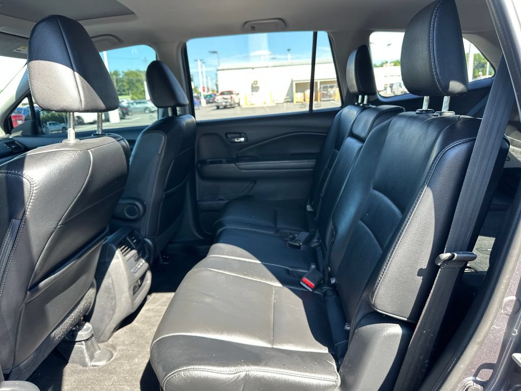 Used 2017 Honda Pilot EX-L image 17