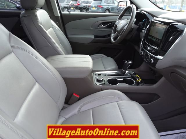 Used 2019 Chevrolet Traverse LT w/ LT Premium Package image 32