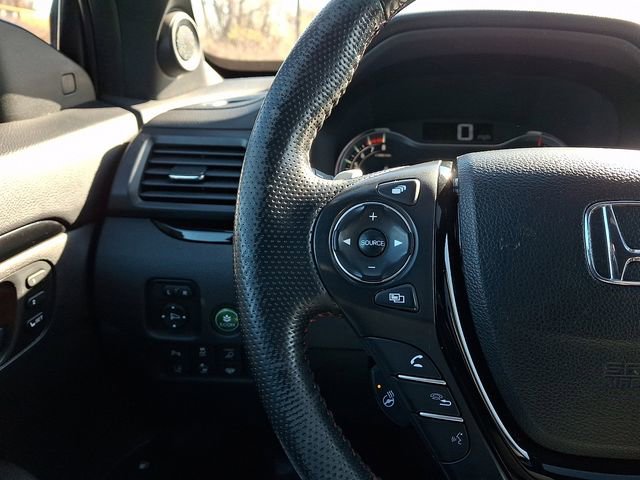 Used 2022 Honda Ridgeline Black Edition image 22