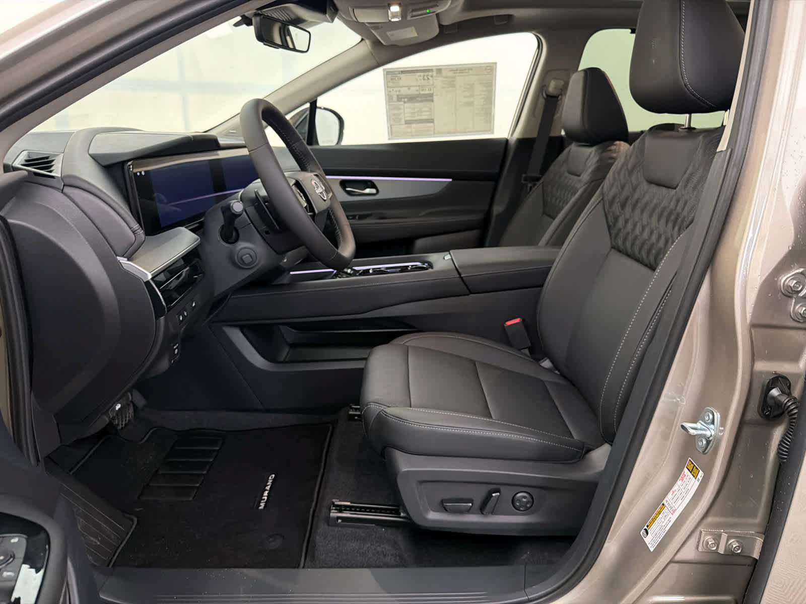 New 2026 Nissan Murano Platinum w/ Cargo Package AWD/4WD image 14