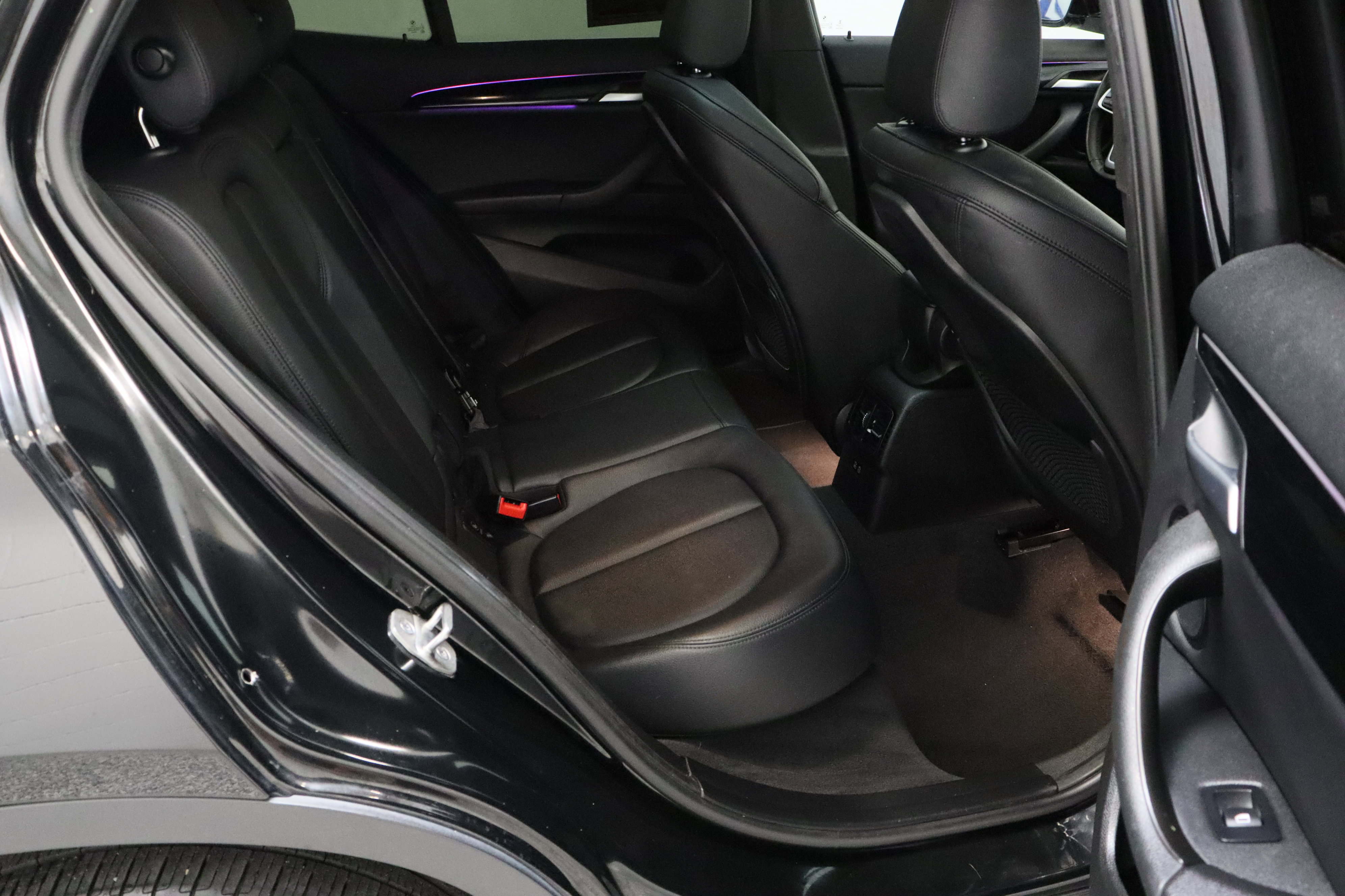 Used 2022 BMW X2 xDrive28i w/ Convenience Package AWD/4WD image 38