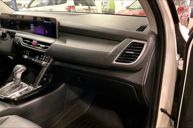 Used 2025 Kia Seltos SX w/ SX Sunroof Package AWD/4WD image 16