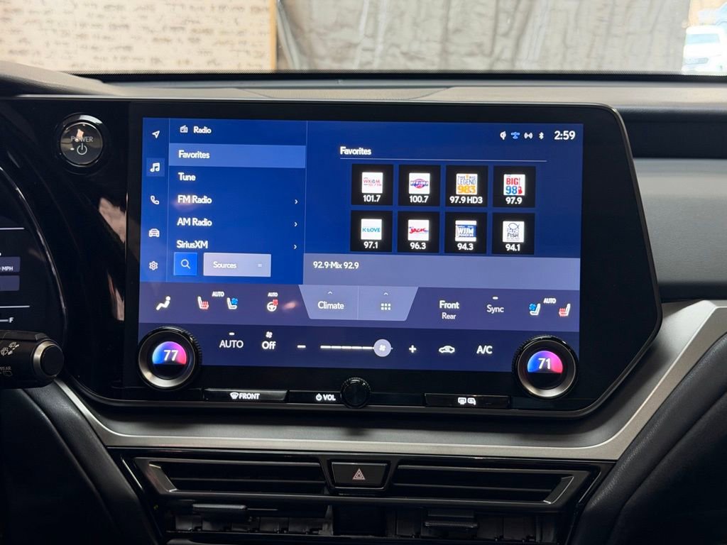 Used 2024 Lexus TX 500h AWD w/ Technology Package image 14