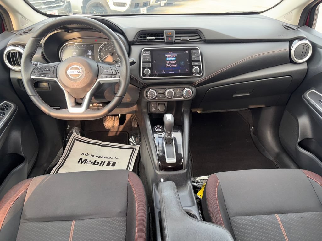 Used 2021 Nissan Versa SR FWD image 21