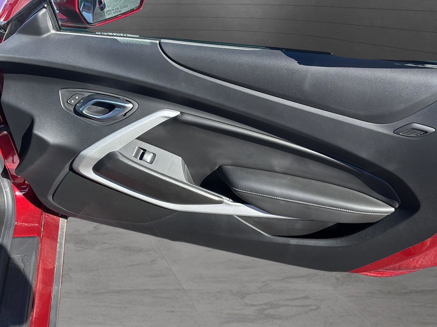 Used 2022 Chevrolet Camaro LT image 17