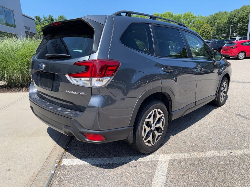 Used 2023 Subaru Forester Premium AWD/4WD image 5