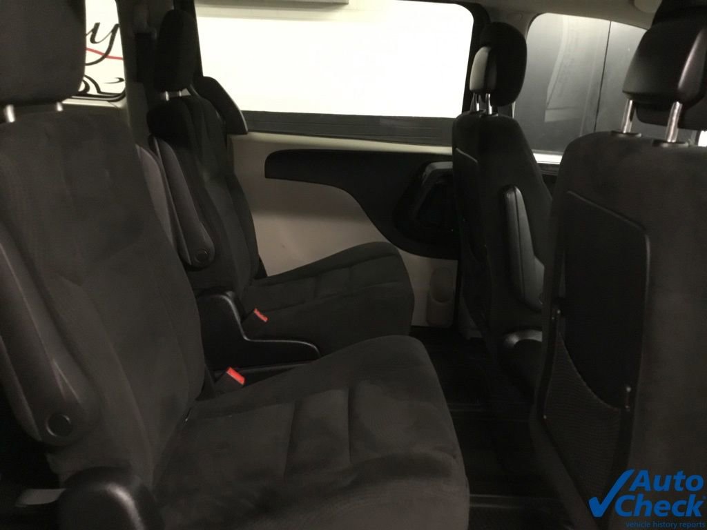 Used 2015 Dodge Grand Caravan SE w/ Quick Order Package 29E SE image 30