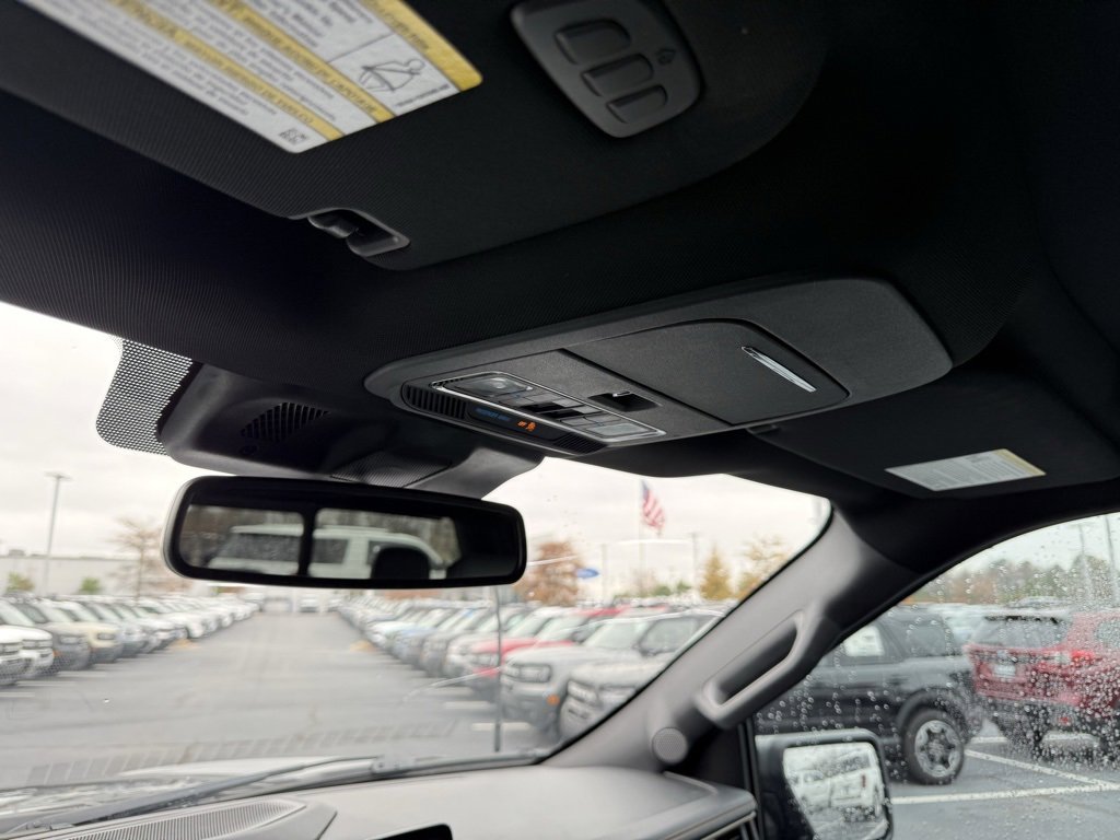 Used 2022 Ford F150 Lightning Lariat w/ Equipment Group 511A High image 21