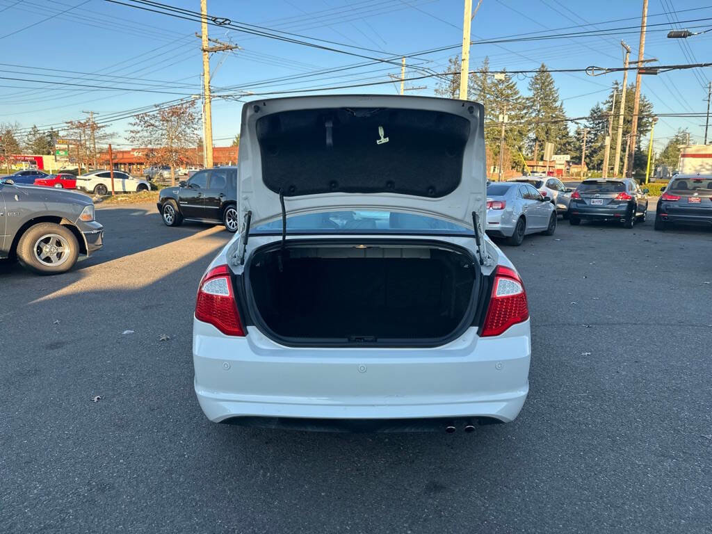 Used 2012 Ford Fusion SE image 9