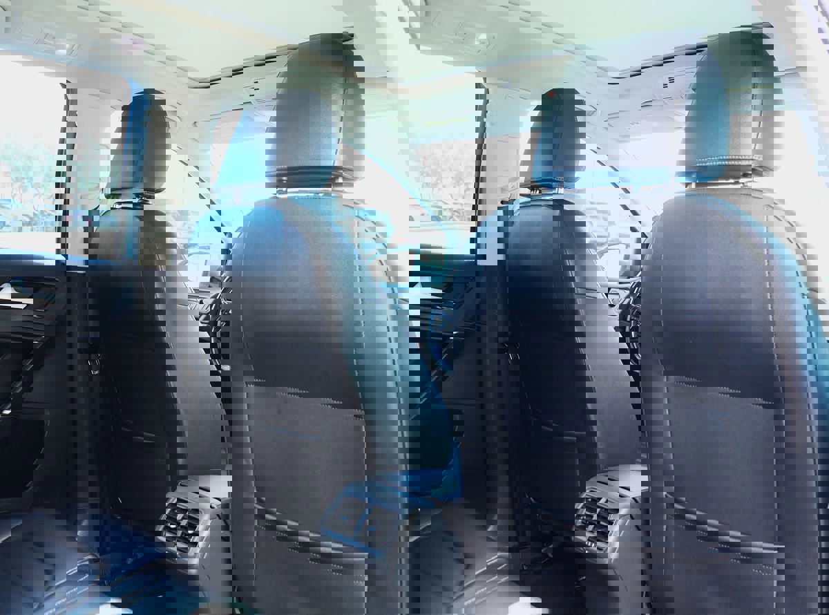 Used 2015 Volkswagen Golf SEL w/ Lighting Package (SEL) image 28