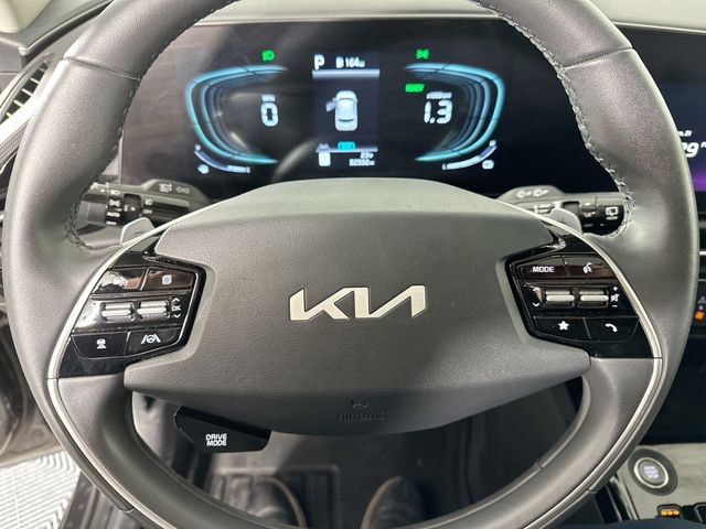 Used 2023 Kia Niro EX Touring image 20