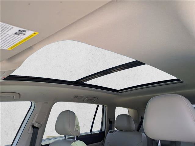 Used 2021 Volkswagen Atlas SE w/ Panoramic Sunroof Package FWD image 15