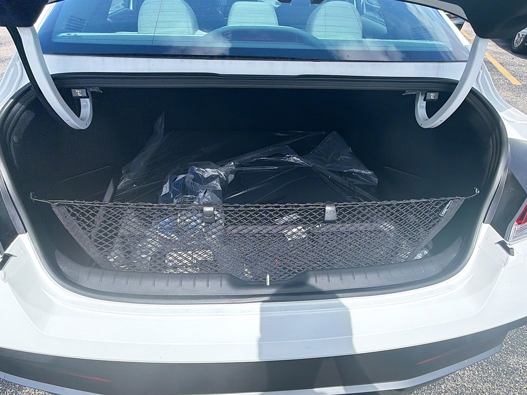 New 2026 Hyundai Elantra Sport FWD image 18
