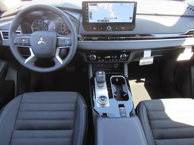 New 2026 Mitsubishi Outlander SE FWD image 17