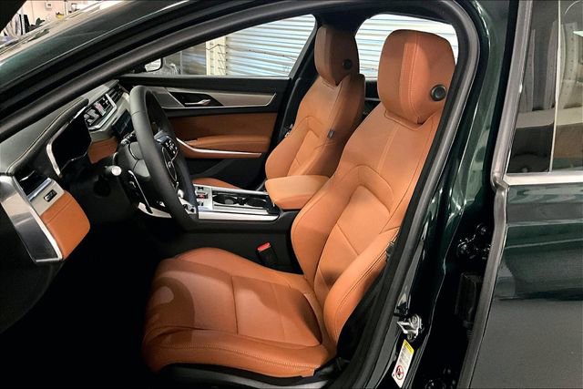 New 2024 Jaguar XF R-Dynamic SE image 8