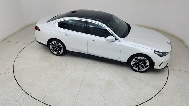 Used 2025 BMW i5 xDrive40 w/ Premium Package AWD/4WD image 79