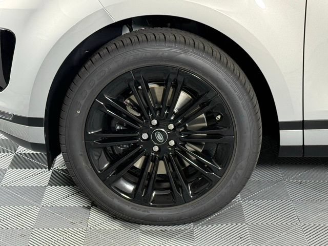 Used 2026 Land Rover Range Rover Evoque S AWD/4WD image 12