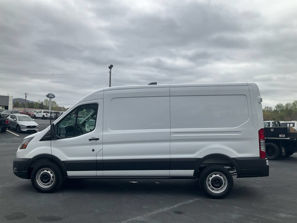 New 2026 Ford Transit 250 148 Medium Roof RWD image 8