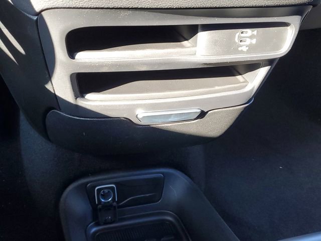 New 2026 Chrysler Pacifica Select FWD image 21