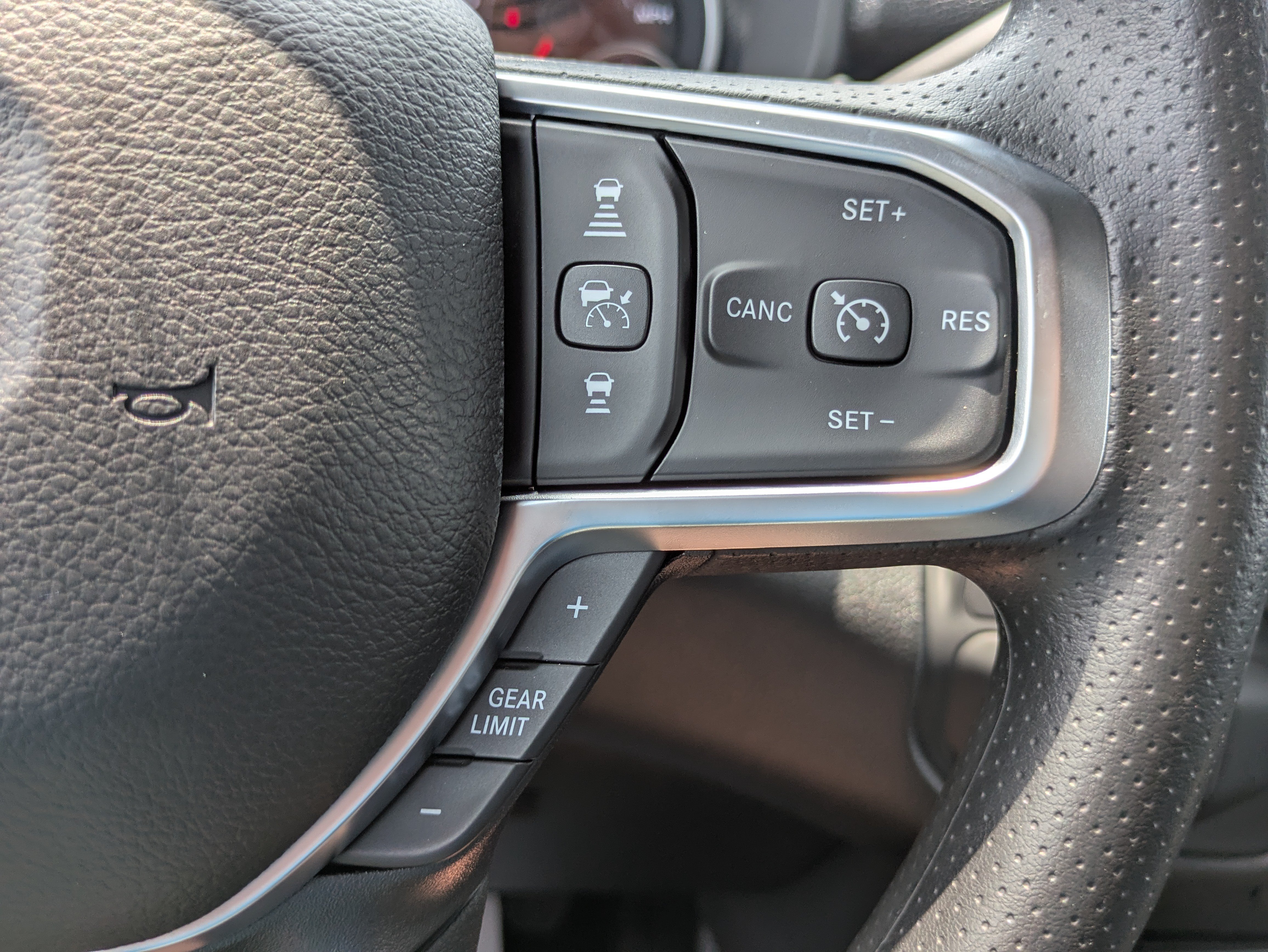 New 2026 RAM 3500 Tradesman AWD/4WD image 18