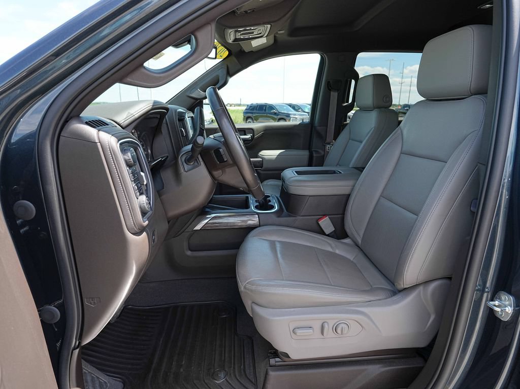 Used 2020 Chevrolet Silverado 1500 LTZ w/ LTZ Plus Package AWD/4WD image 18