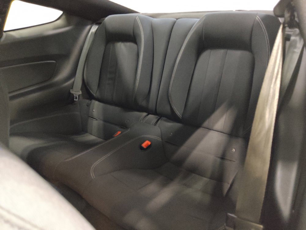 Used 2019 Ford Mustang Coupe RWD image 18
