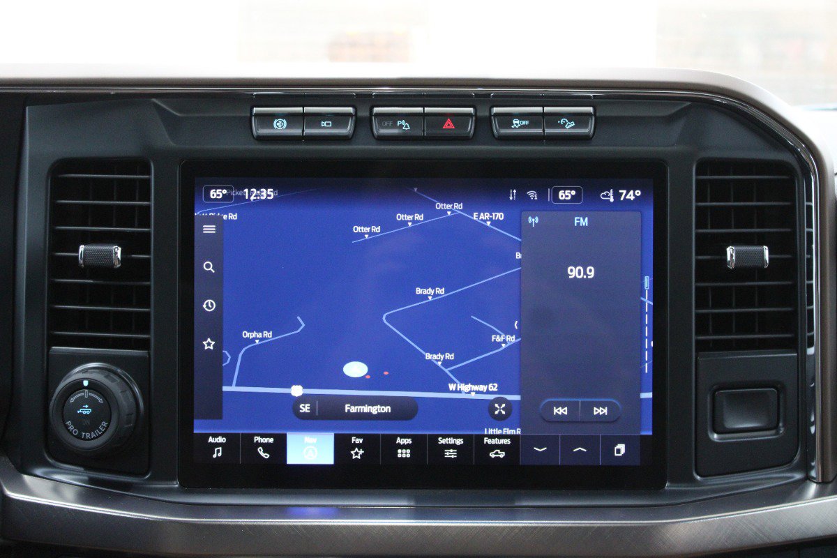 Used 2023 Ford F350 King Ranch w/ Chrome Package AWD/4WD image 27