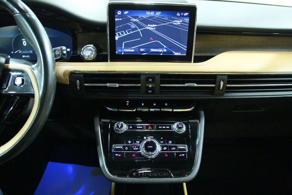 Used 2022 Lincoln Corsair Reserve image 17