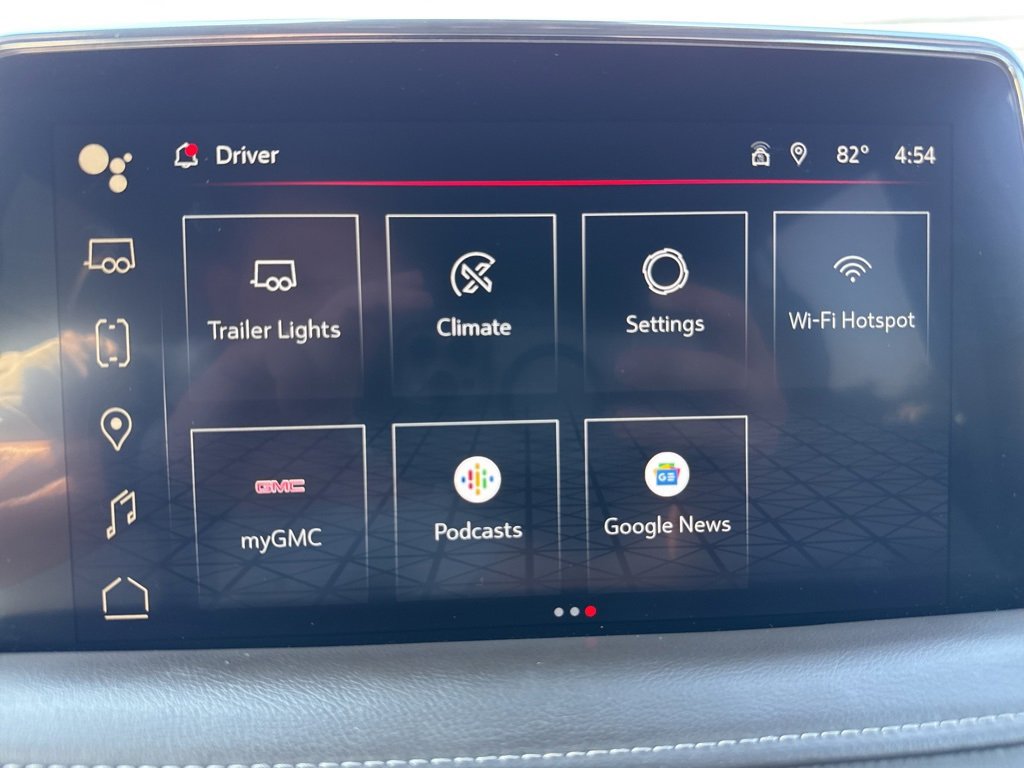 Used 2023 GMC Yukon SLT image 16