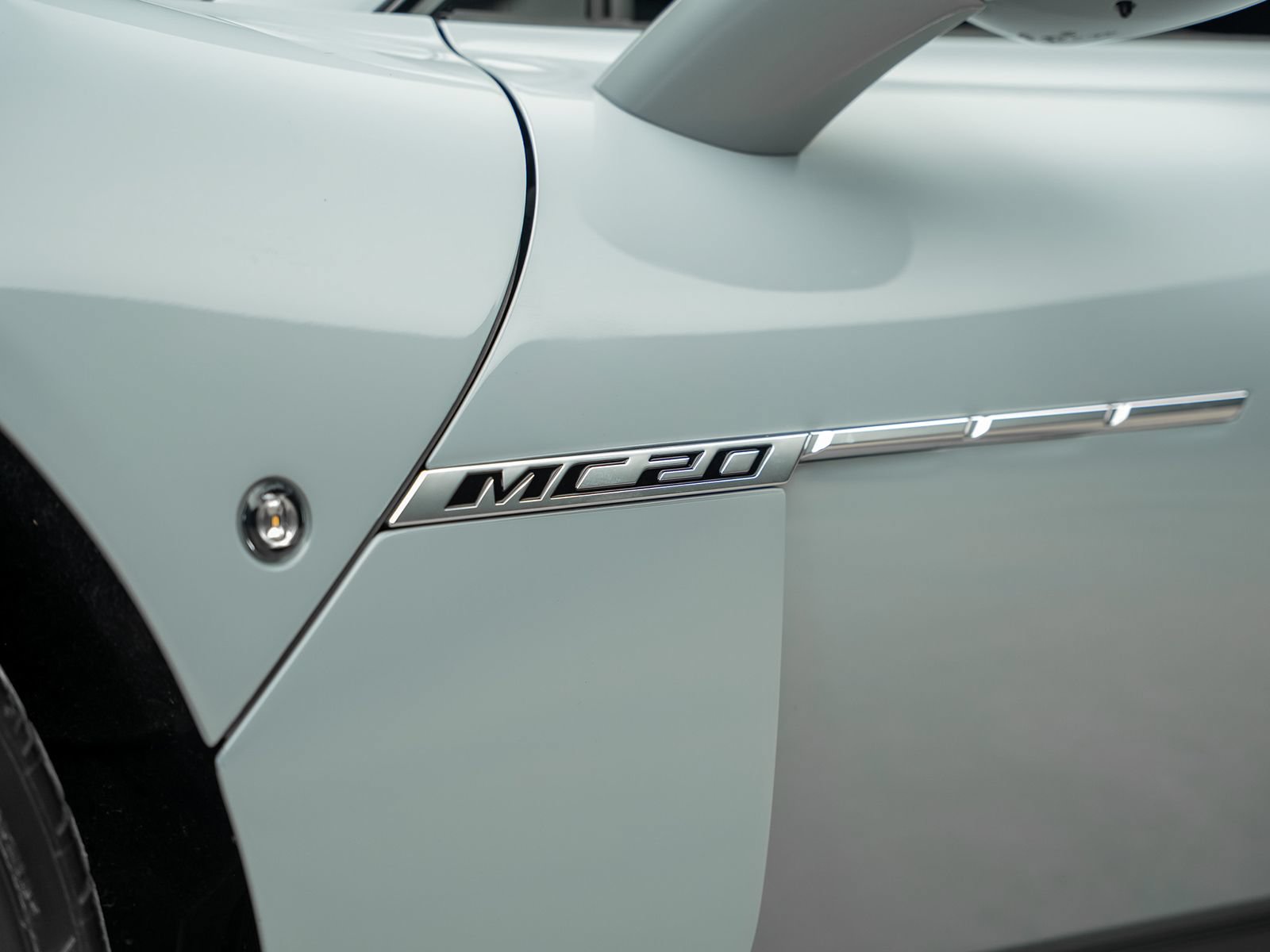 Used 2023 Maserati MC20 Coupe RWD image 25