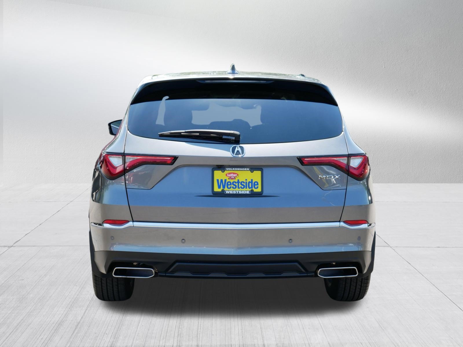 Used 2023 Acura MDX FWD w/ Technology Package image 6