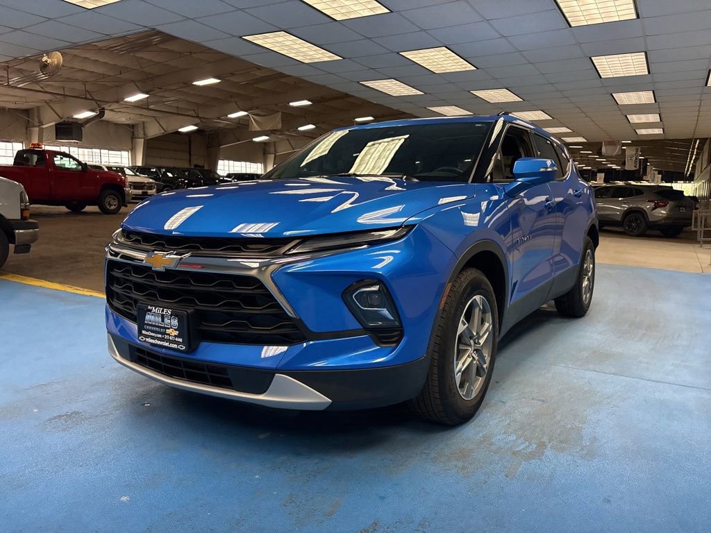 Used 2024 Chevrolet Blazer LT image 13