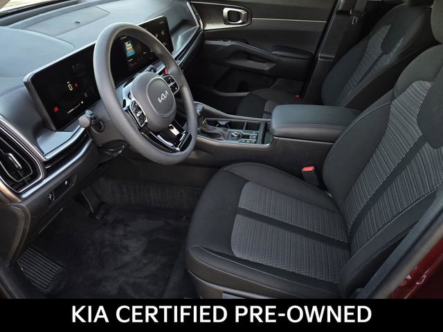 Certified 2025 Kia Sorento LX image 21