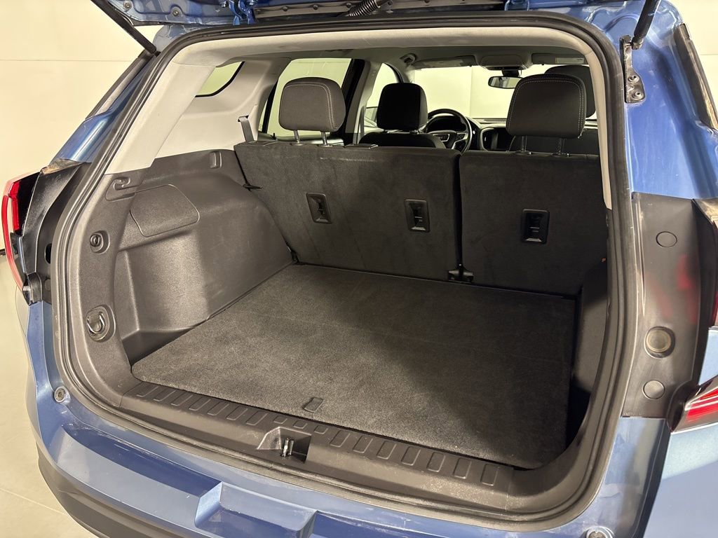 Used 2024 GMC Terrain SLE FWD image 20