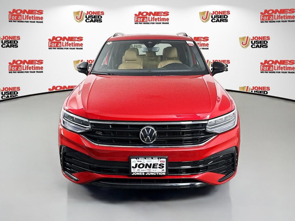 Used 2024 Volkswagen Tiguan SE R-Line AWD/4WD image 12