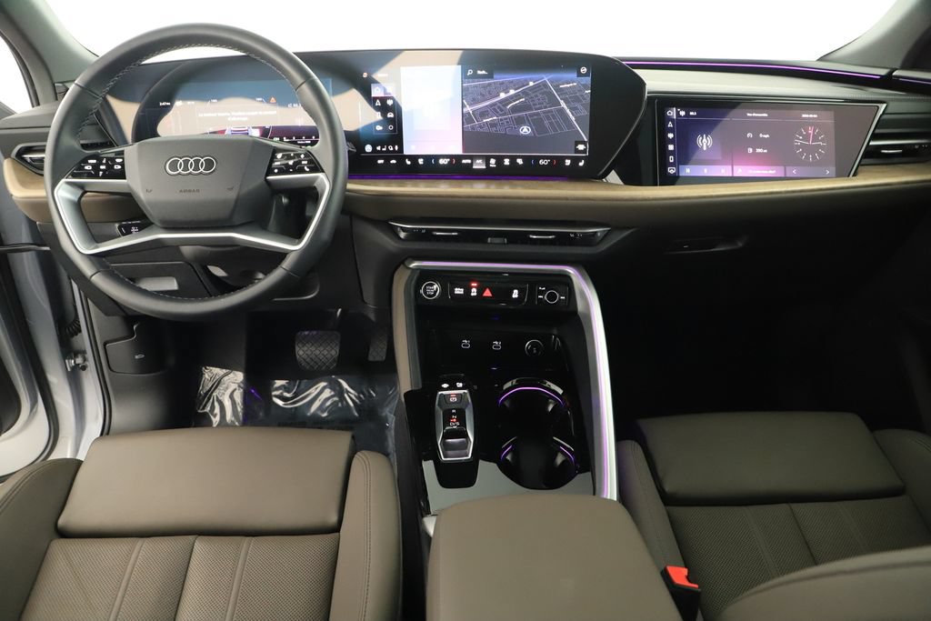 Certified 2025 Audi Q5 Prestige AWD/4WD image 18