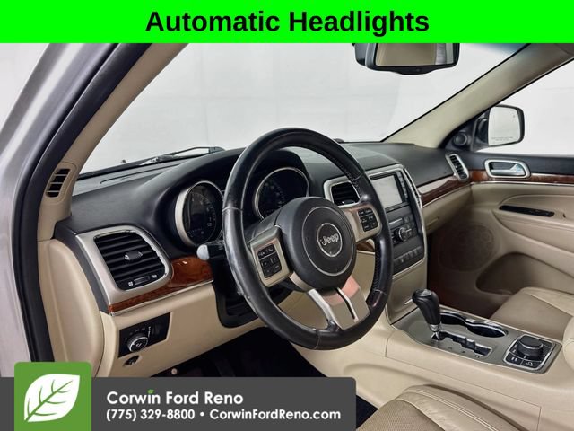 Used 2011 Jeep Grand Cherokee Limited w/ Luxury Group II AWD/4WD image 9