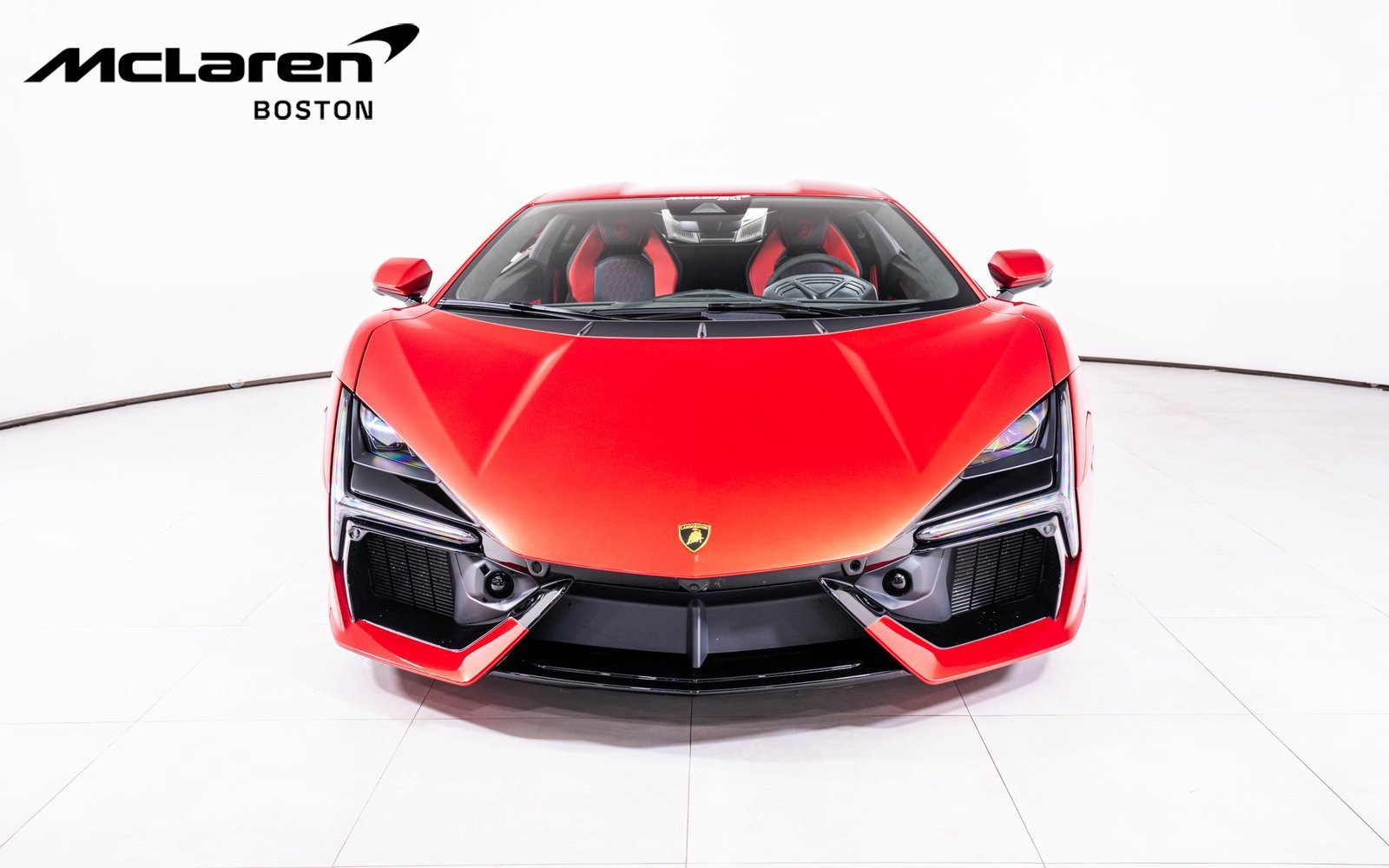 Used 2024 Lamborghini Revuelto image 9